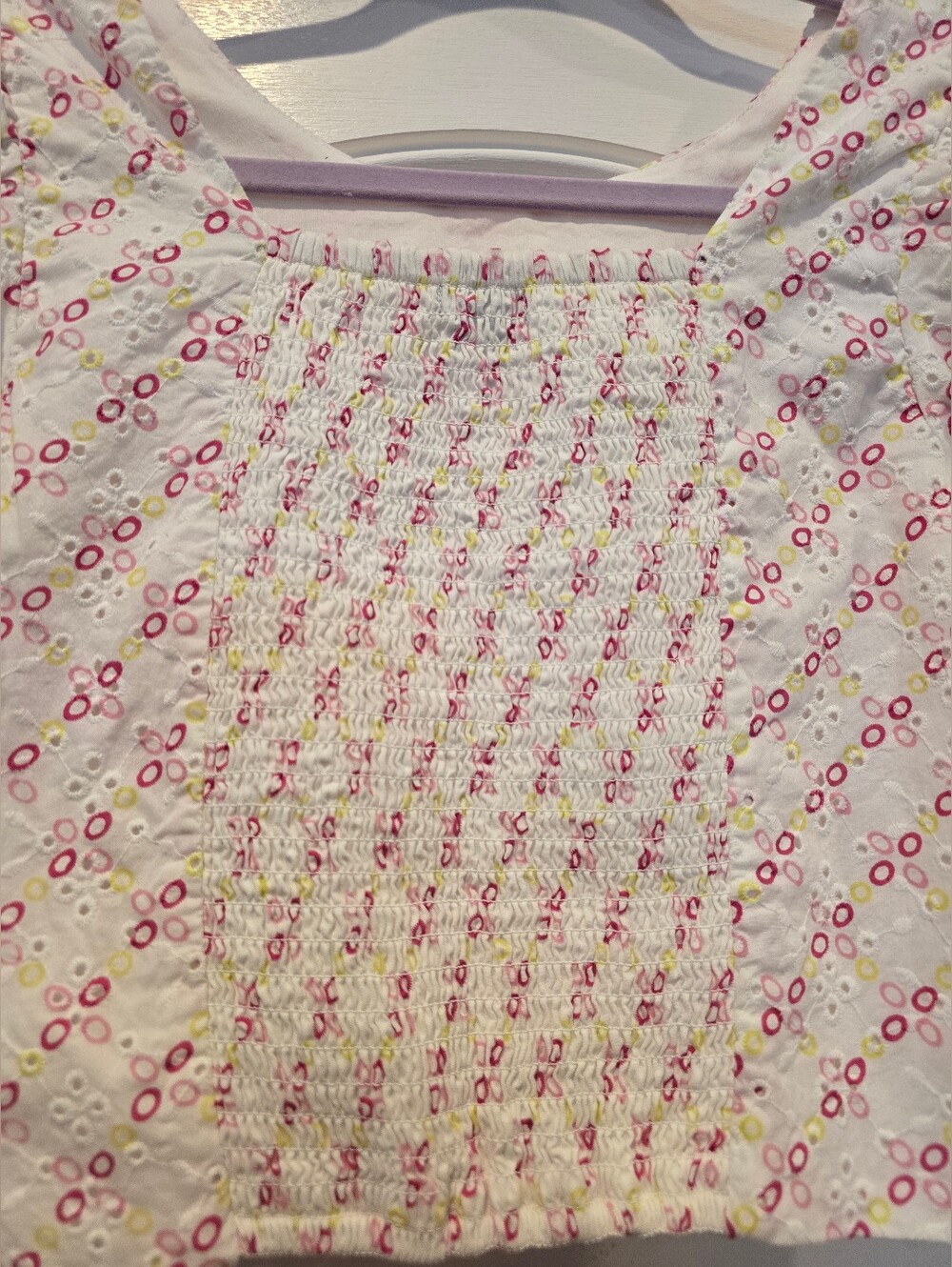 Habitual Kids top is a white and pink floral puff-sleeve crop top. NWT